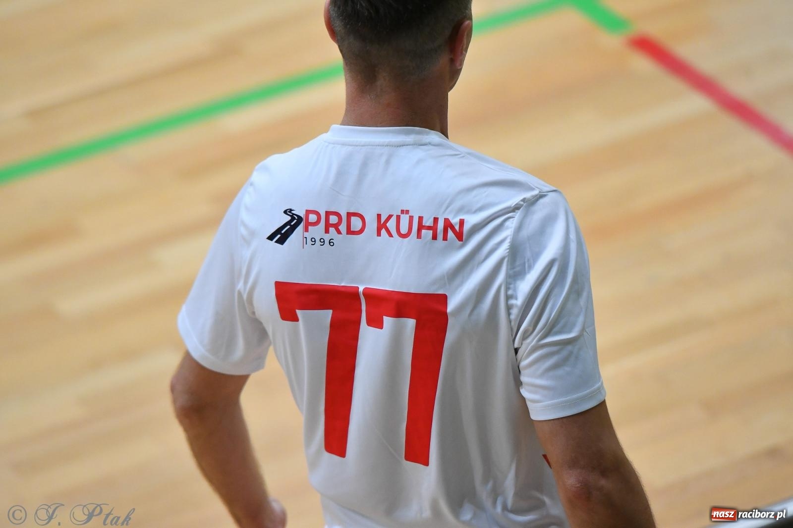 Zdjęcie w galerii na portalu naszraciborz.pl: Halowe emocje na start. Wróciły rozgrywki HLPN [FOTO i WYNIKI] wiadomości z regionu