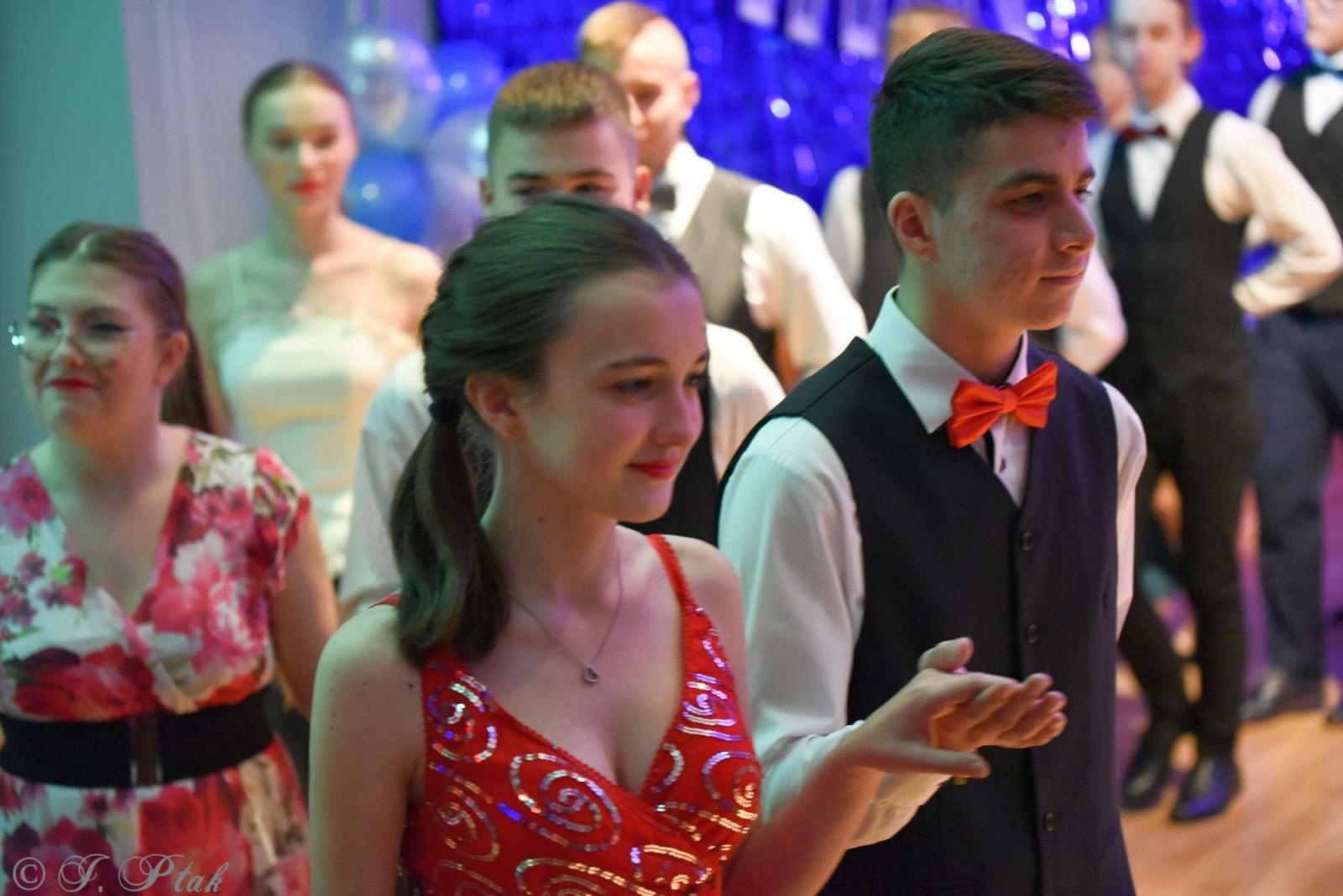 Zdjęcie w galerii na portalu naszraciborz.pl: Andrzejkowy zawrót głowy w MDK-u [FOTO i WIDEO] wiadomości z regionu