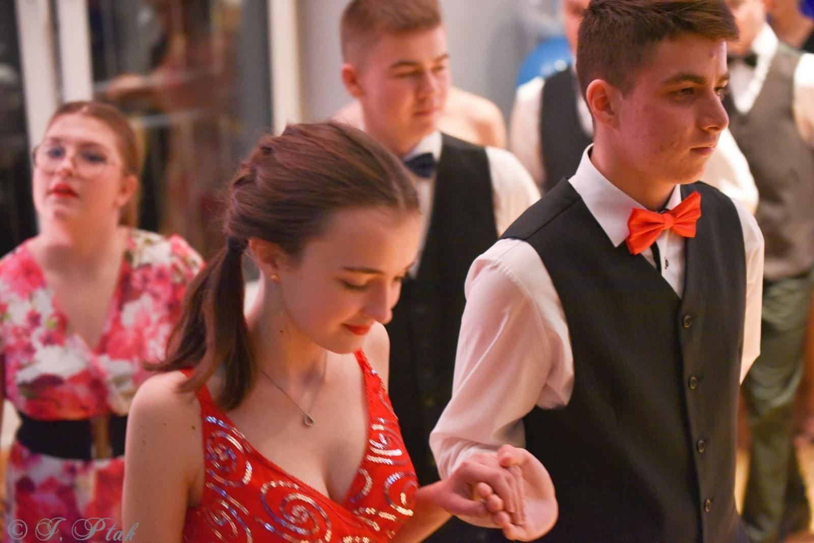 Zdjęcie w galerii na portalu naszraciborz.pl: Andrzejkowy zawrót głowy w MDK-u [FOTO i WIDEO] wiadomości z regionu