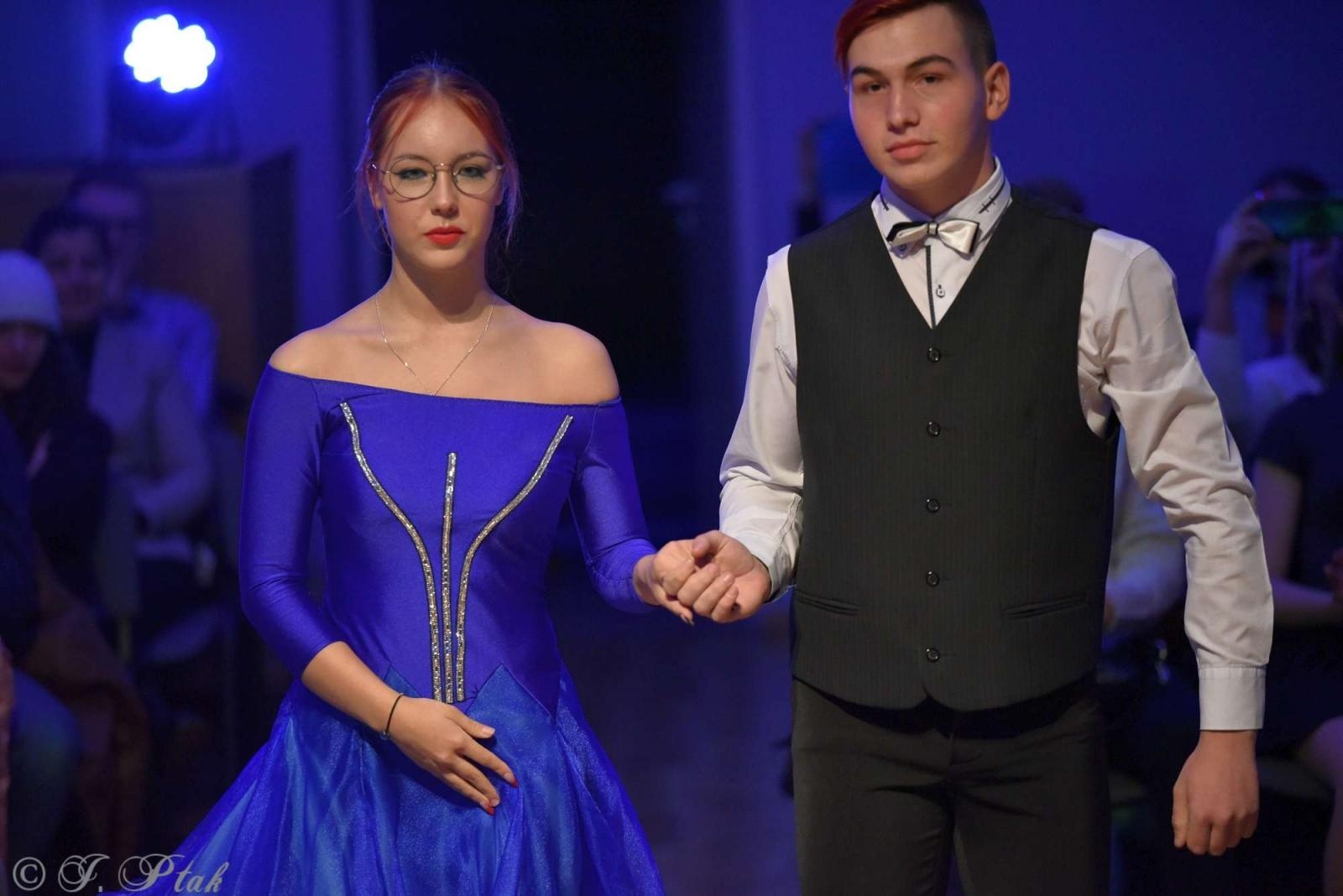 Zdjęcie w galerii na portalu naszraciborz.pl: Andrzejkowy zawrót głowy w MDK-u [FOTO i WIDEO] wiadomości z regionu