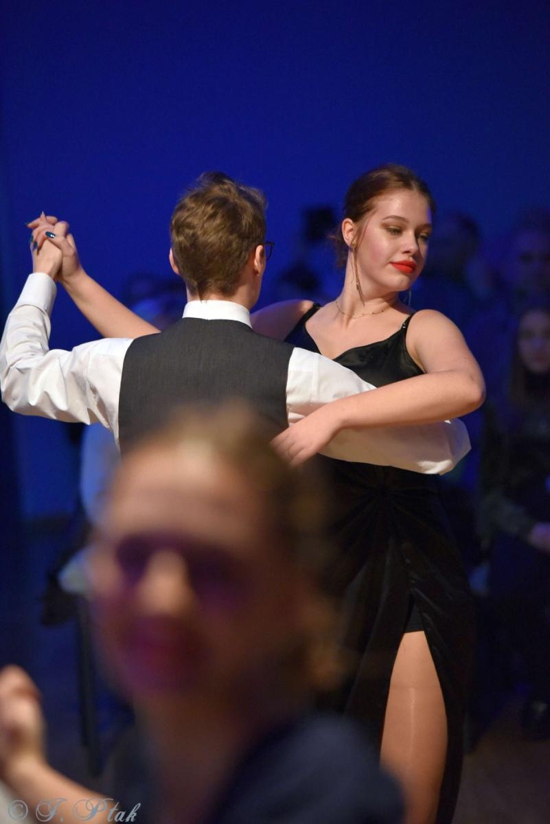 Zdjęcie w galerii na portalu naszraciborz.pl: Andrzejkowy zawrót głowy w MDK-u [FOTO i WIDEO] wiadomości z regionu