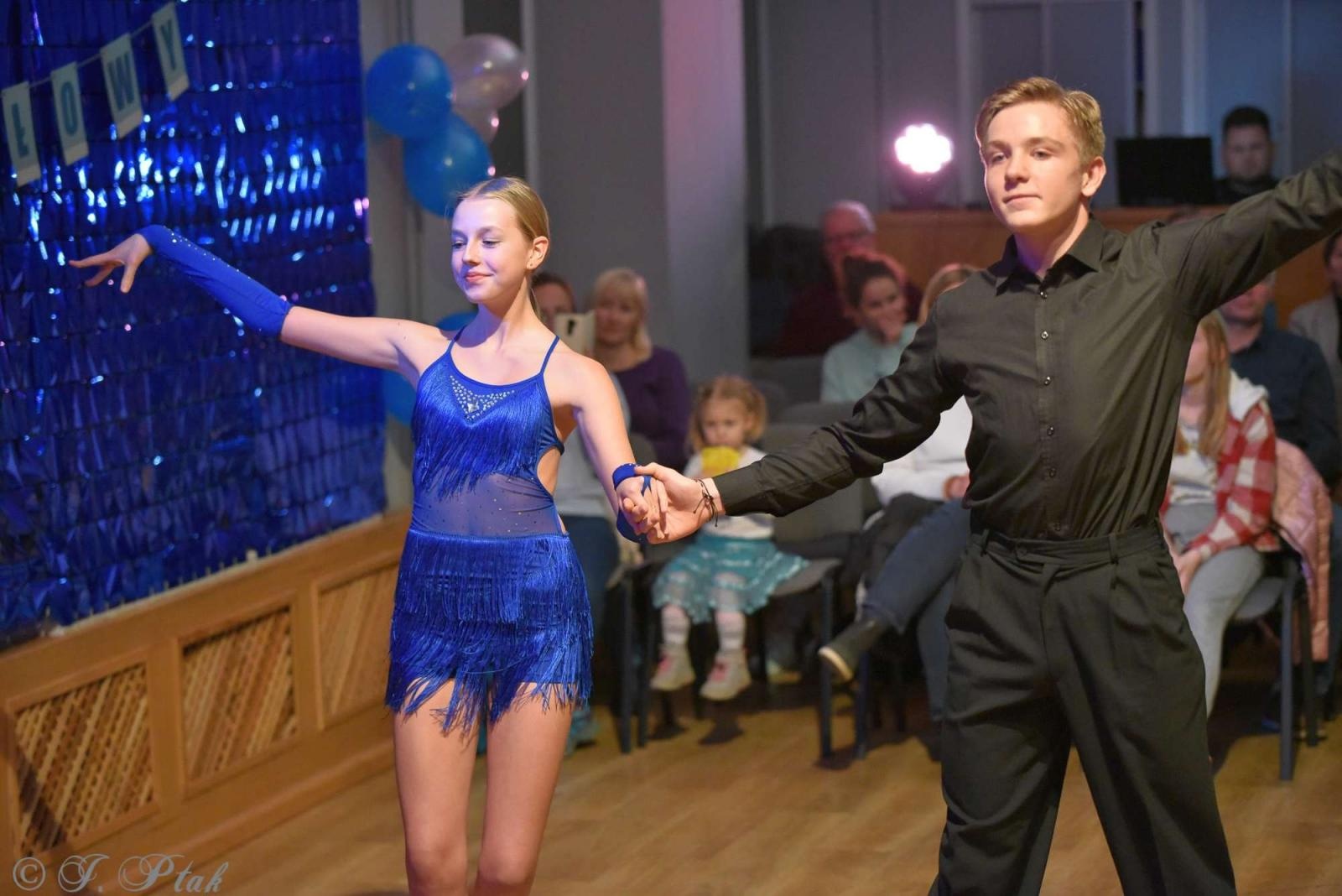 Zdjęcie w galerii na portalu naszraciborz.pl: Andrzejkowy zawrót głowy w MDK-u [FOTO i WIDEO] wiadomości z regionu