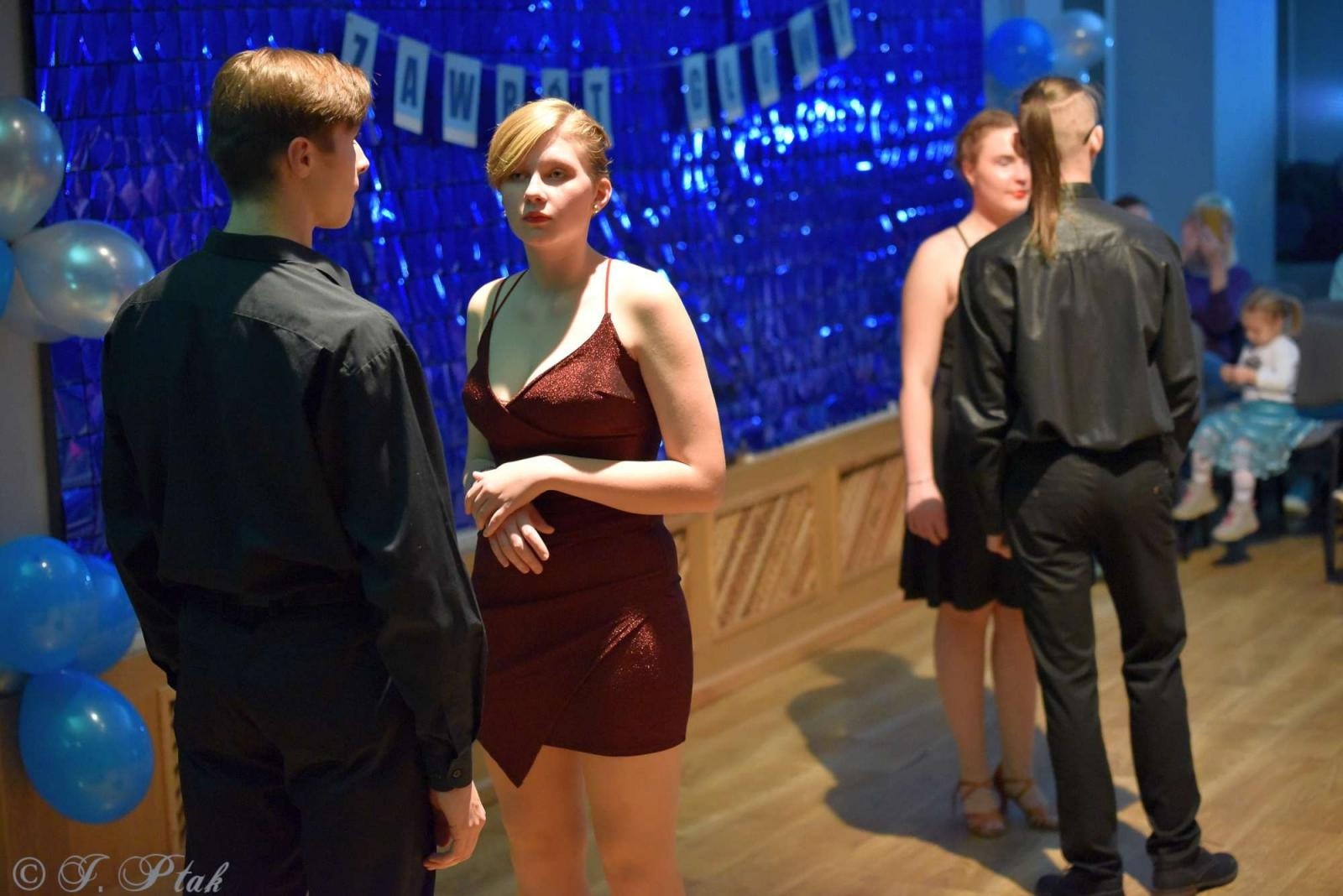 Zdjęcie w galerii na portalu naszraciborz.pl: Andrzejkowy zawrót głowy w MDK-u [FOTO i WIDEO] wiadomości z regionu