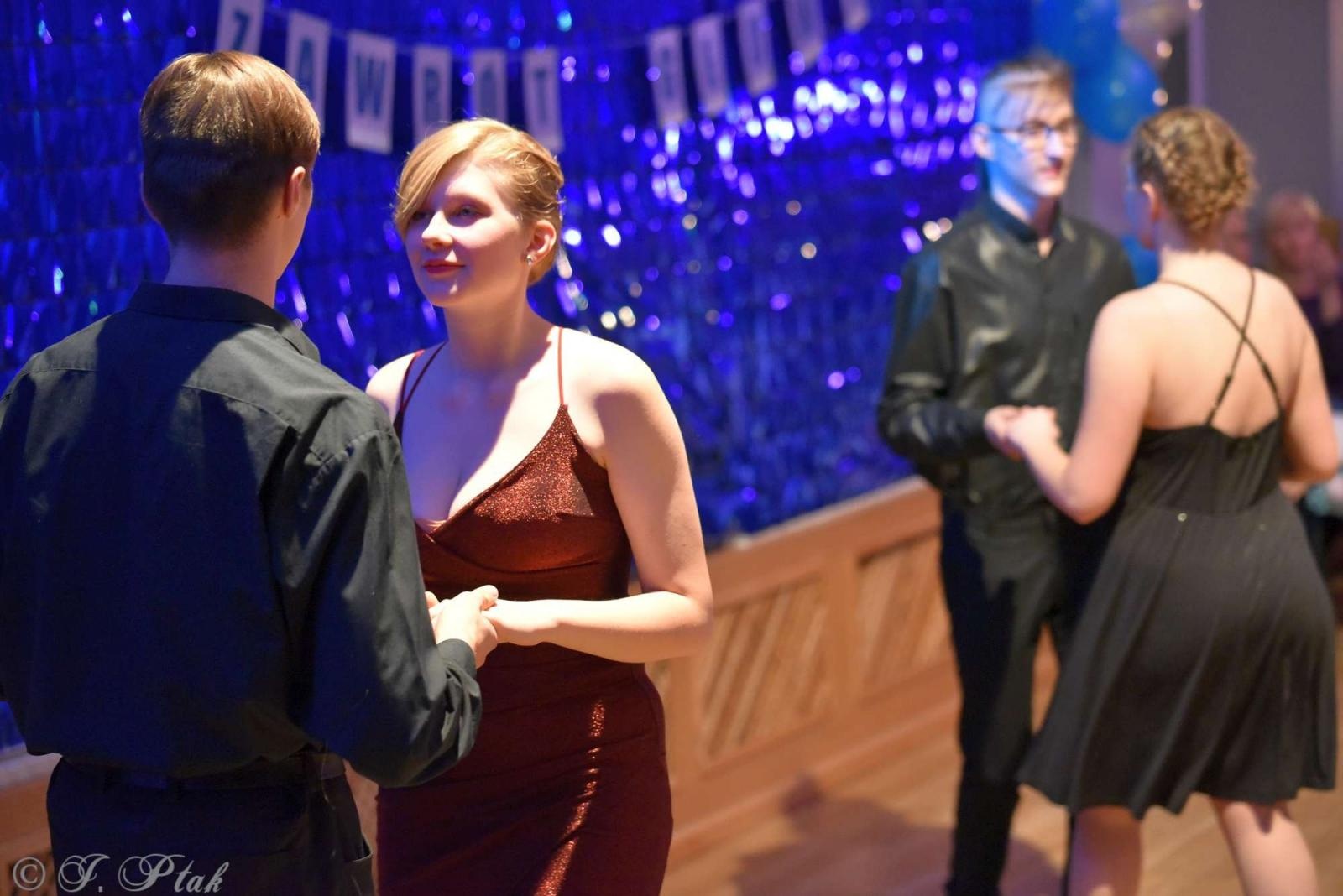 Zdjęcie w galerii na portalu naszraciborz.pl: Andrzejkowy zawrót głowy w MDK-u [FOTO i WIDEO] wiadomości z regionu