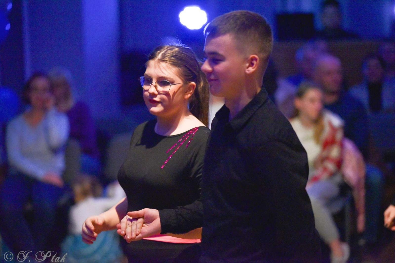 Zdjęcie w galerii na portalu naszraciborz.pl: Andrzejkowy zawrót głowy w MDK-u [FOTO i WIDEO] wiadomości z regionu