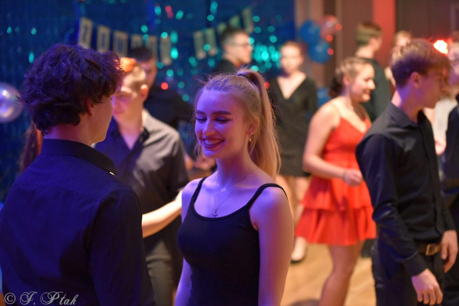 Zdjęcie w galerii na portalu naszraciborz.pl: Andrzejkowy zawrót głowy w MDK-u [FOTO i WIDEO] wiadomości z regionu