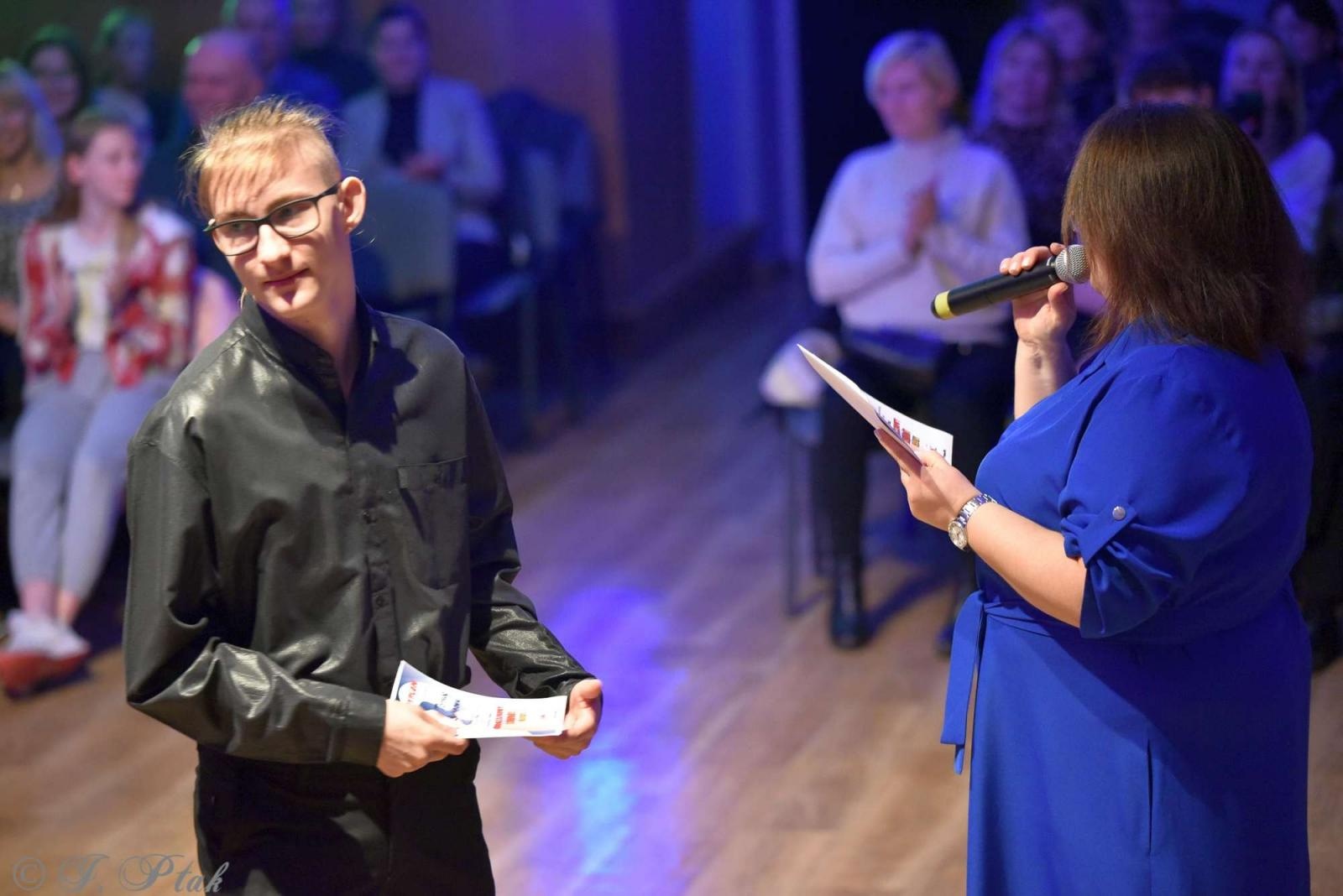 Zdjęcie w galerii na portalu naszraciborz.pl: Andrzejkowy zawrót głowy w MDK-u [FOTO i WIDEO] wiadomości z regionu