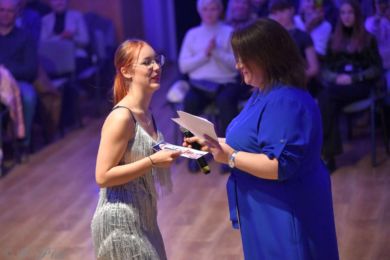 Zdjęcie w galerii na portalu naszraciborz.pl: Andrzejkowy zawrót głowy w MDK-u [FOTO i WIDEO] wiadomości z regionu