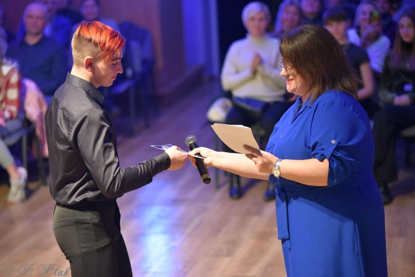 Zdjęcie w galerii na portalu naszraciborz.pl: Andrzejkowy zawrót głowy w MDK-u [FOTO i WIDEO] wiadomości z regionu