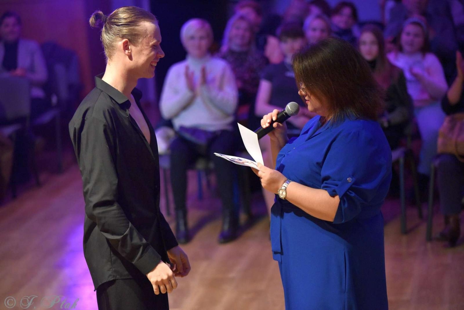 Zdjęcie w galerii na portalu naszraciborz.pl: Andrzejkowy zawrót głowy w MDK-u [FOTO i WIDEO] wiadomości z regionu