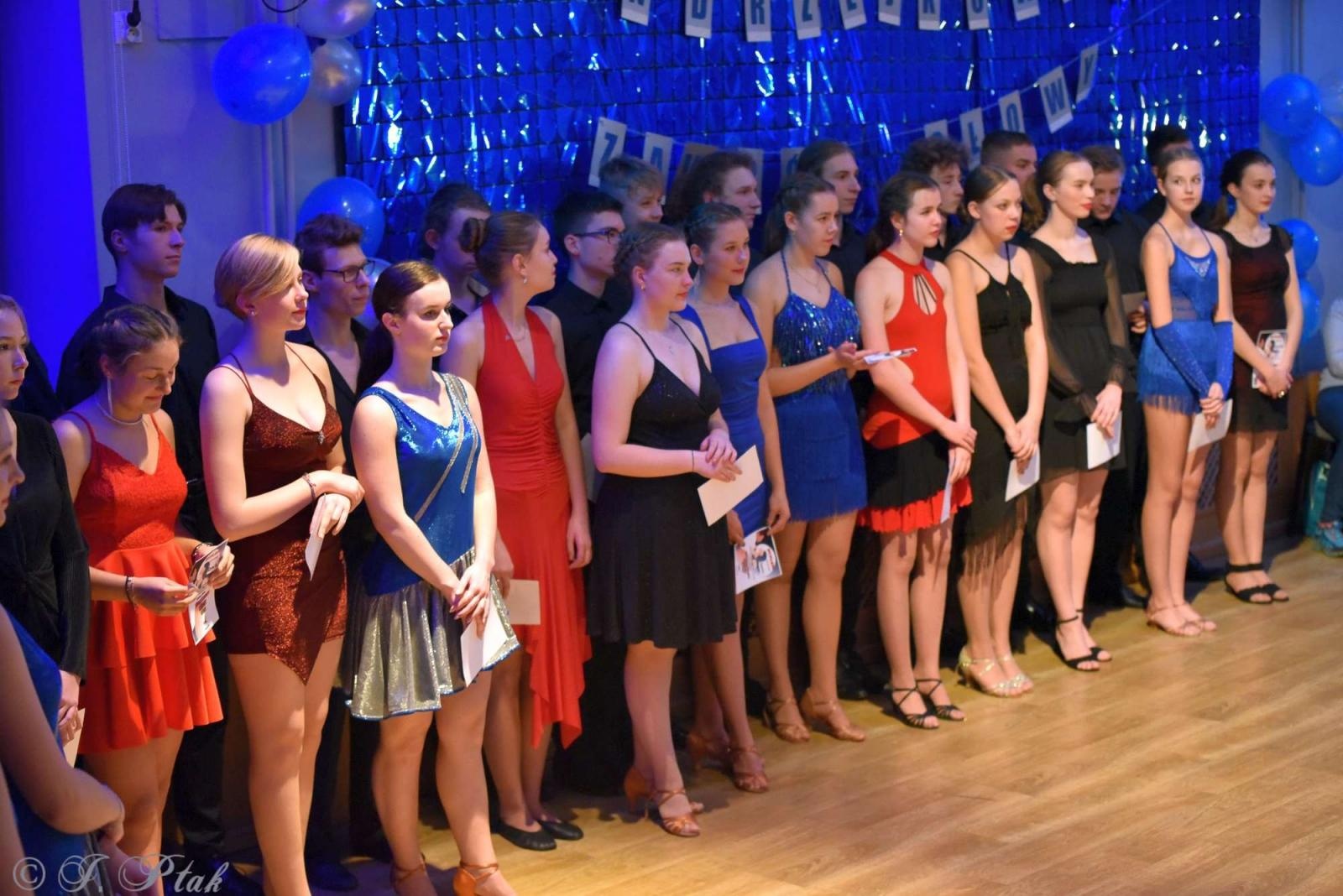 Zdjęcie w galerii na portalu naszraciborz.pl: Andrzejkowy zawrót głowy w MDK-u [FOTO i WIDEO] wiadomości z regionu