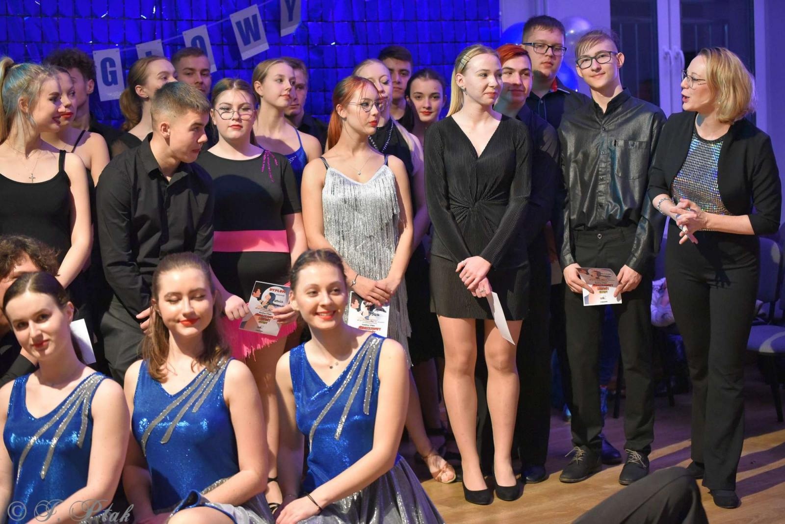 Zdjęcie w galerii na portalu naszraciborz.pl: Andrzejkowy zawrót głowy w MDK-u [FOTO i WIDEO] wiadomości z regionu