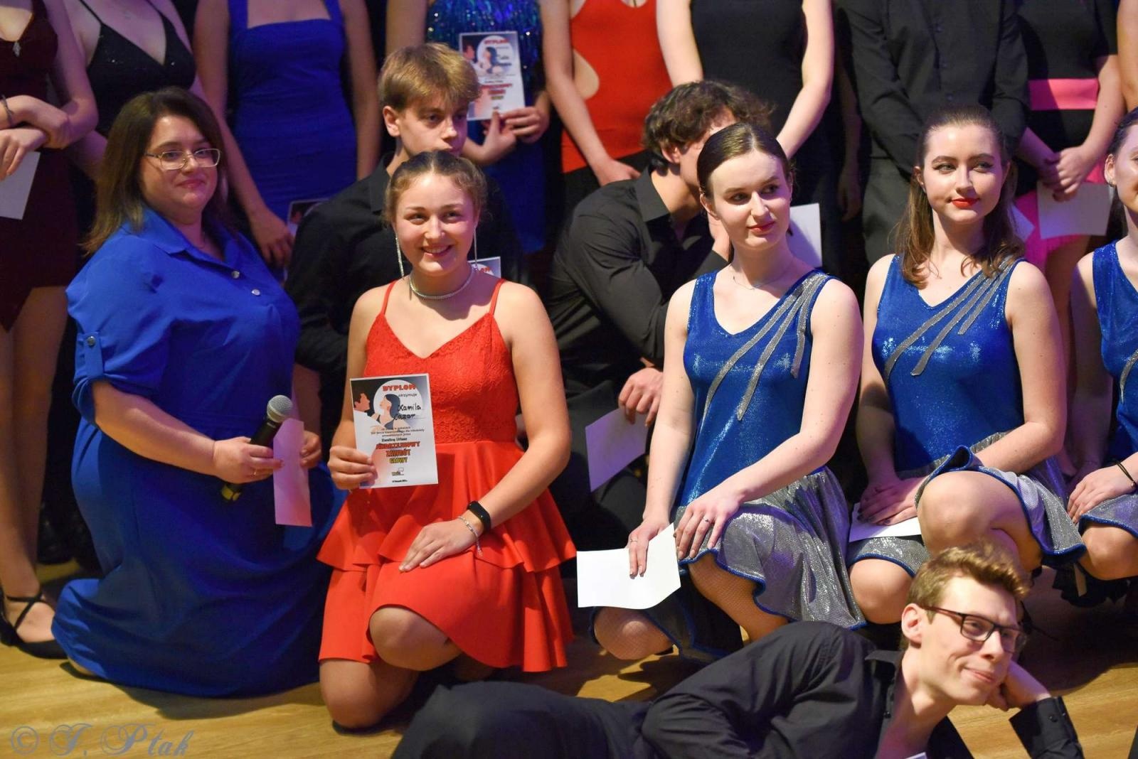 Zdjęcie w galerii na portalu naszraciborz.pl: Andrzejkowy zawrót głowy w MDK-u [FOTO i WIDEO] wiadomości z regionu