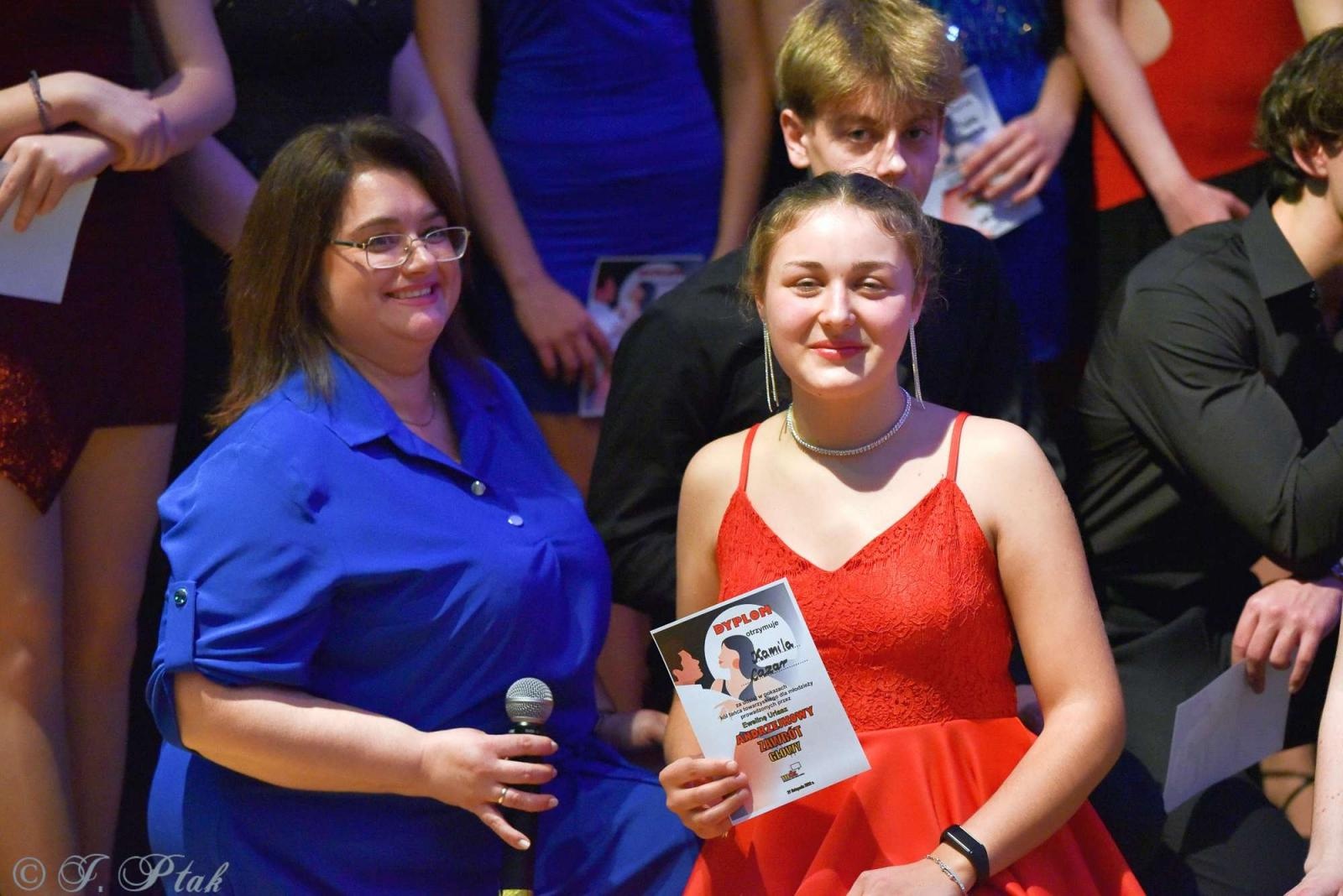 Zdjęcie w galerii na portalu naszraciborz.pl: Andrzejkowy zawrót głowy w MDK-u [FOTO i WIDEO] wiadomości z regionu