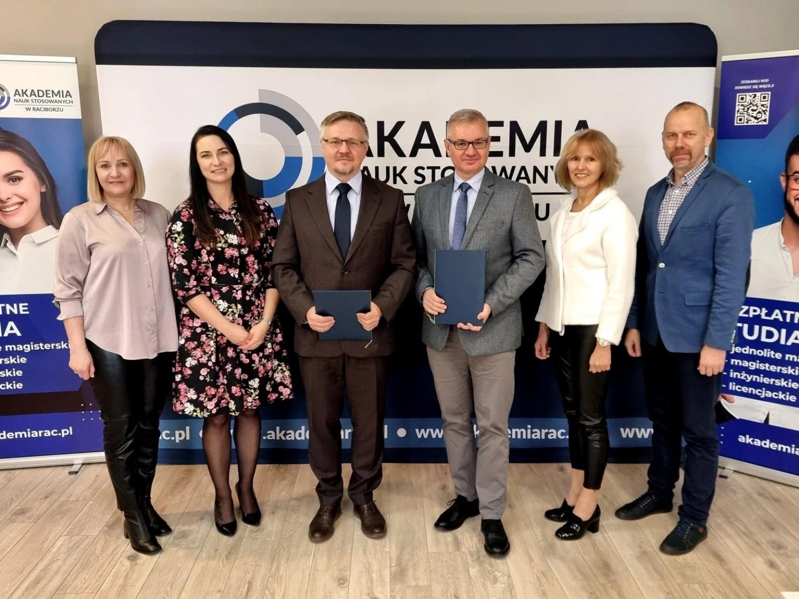 Zdjęcie w galerii na portalu naszraciborz.pl: Muzeum w Raciborzu będzie współpracować z Akademią Nauk Stosowanych wiadomości z regionu