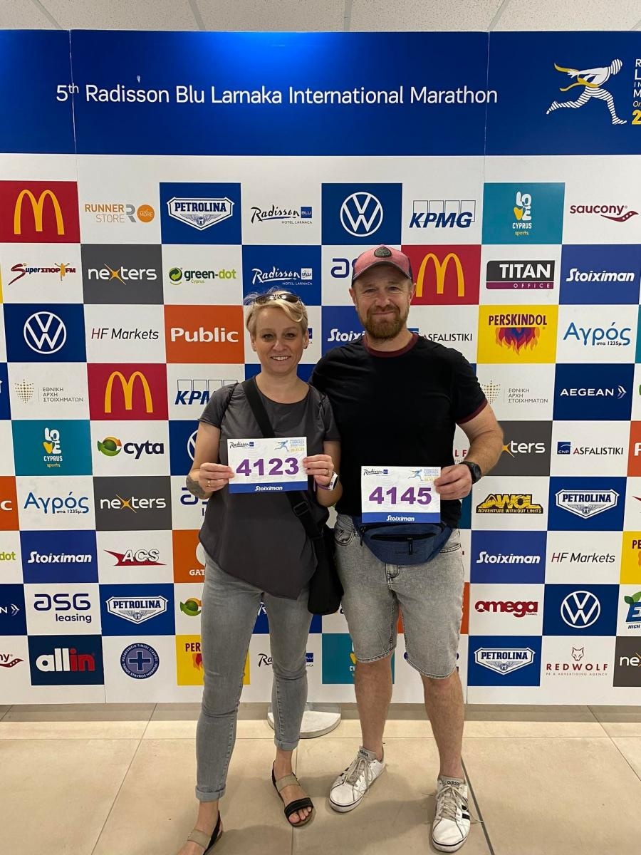 Zdjęcie w galerii na portalu naszraciborz.pl: Raciborzanie pobiegli w maratonie Radisson Blu Larnaka wiadomości z regionu