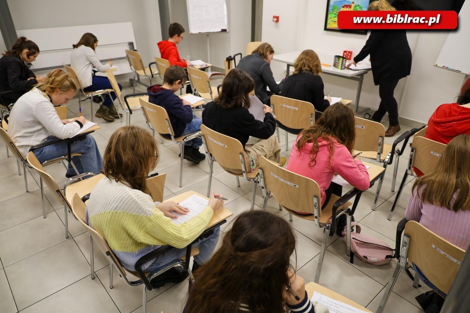 Zdjęcie w galerii na portalu naszraciborz.pl: Rozstrzygnięto konkurs wiedzy dla fanów serii Percy Jackson wiadomości z regionu