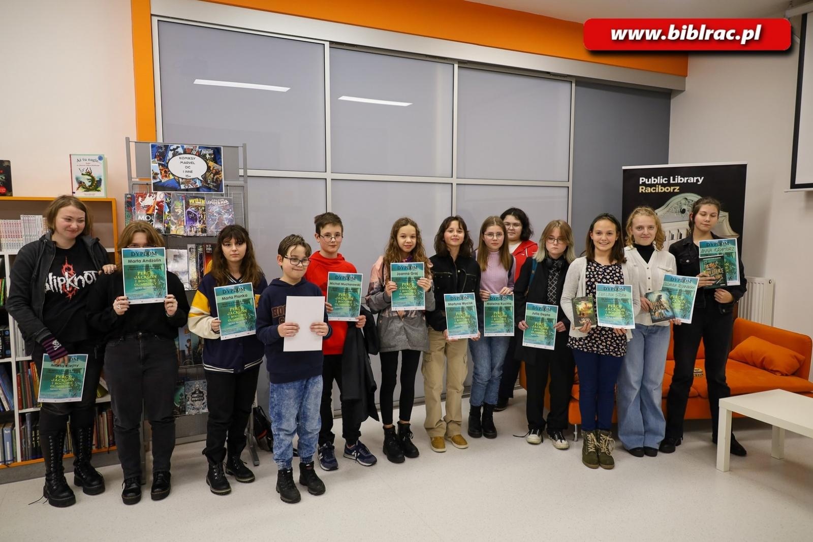 Zdjęcie w galerii na portalu naszraciborz.pl: Rozstrzygnięto konkurs wiedzy dla fanów serii Percy Jackson wiadomości z regionu