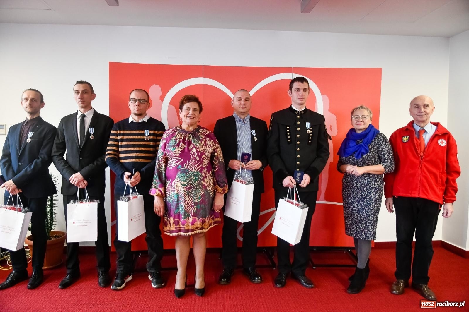 Zdjęcie w galerii na portalu naszraciborz.pl: Wielki szacunek. Odznaczono honorowych dawców krwi [FOTO i WIDEO] wiadomości z regionu