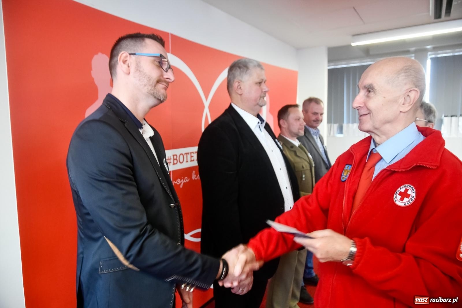 Zdjęcie w galerii na portalu naszraciborz.pl: Wielki szacunek. Odznaczono honorowych dawców krwi [FOTO i WIDEO] wiadomości z regionu