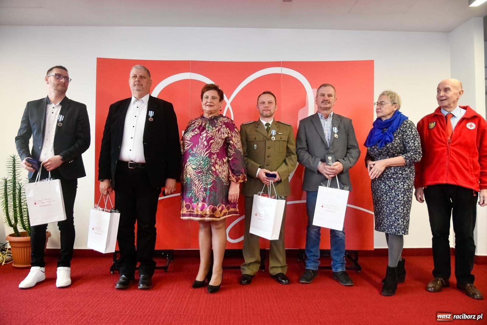 Zdjęcie w galerii na portalu naszraciborz.pl: Wielki szacunek. Odznaczono honorowych dawców krwi [FOTO i WIDEO] wiadomości z regionu