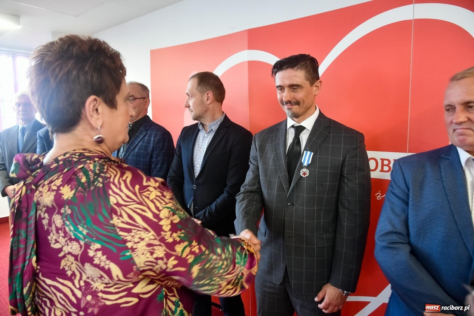 Zdjęcie w galerii na portalu naszraciborz.pl: Wielki szacunek. Odznaczono honorowych dawców krwi [FOTO i WIDEO] wiadomości z regionu