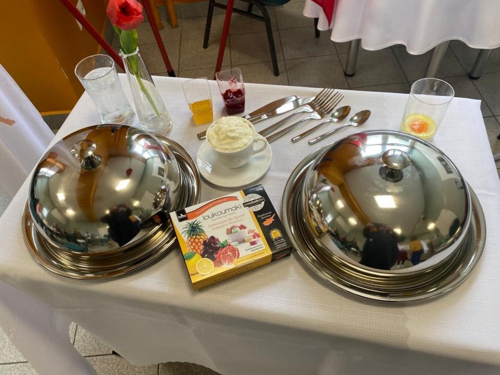 Zdjęcie w galerii na portalu naszraciborz.pl: Wielkie cypryjskie śniadanie. Kuchnie świata w CKZiU nr 1 w Raciborzu wiadomości z regionu