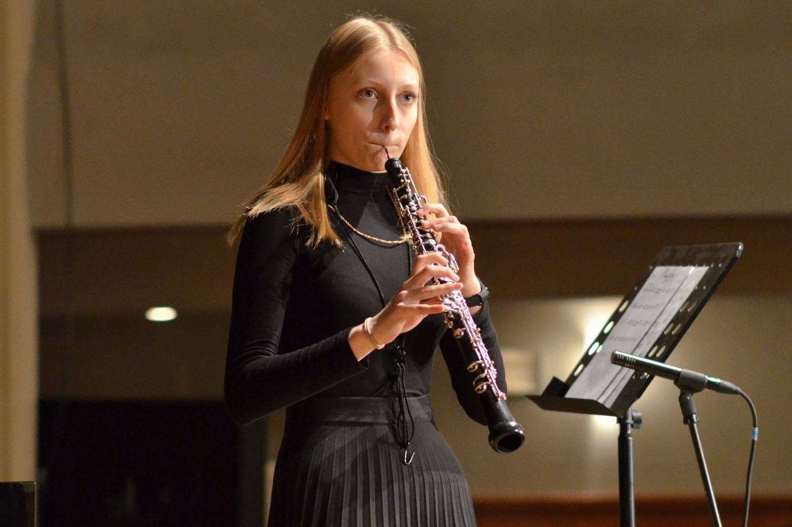 Zdjęcie w galerii na portalu naszraciborz.pl: Obój muzycznym bohaterem listopadowych koncertów umuzykalniających wiadomości z regionu