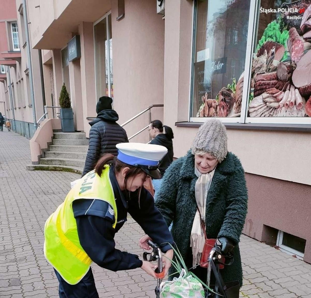 Zdjęcie w galerii na portalu naszraciborz.pl: Kontrole i zdjęcia. Raciborska policja podsumowała akcję NURD wiadomości z regionu