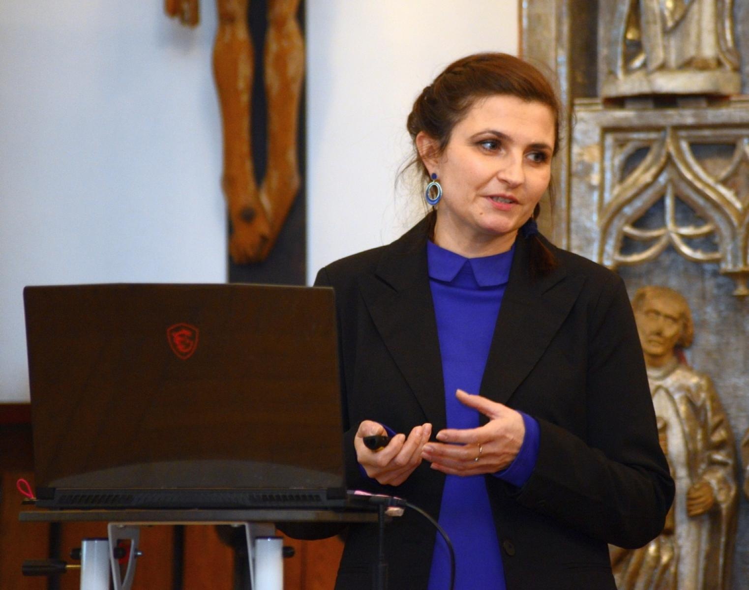 Zdjęcie w galerii na portalu naszraciborz.pl: Nie święci garnki lepią. O ceramice w Muzeum wiadomości z regionu