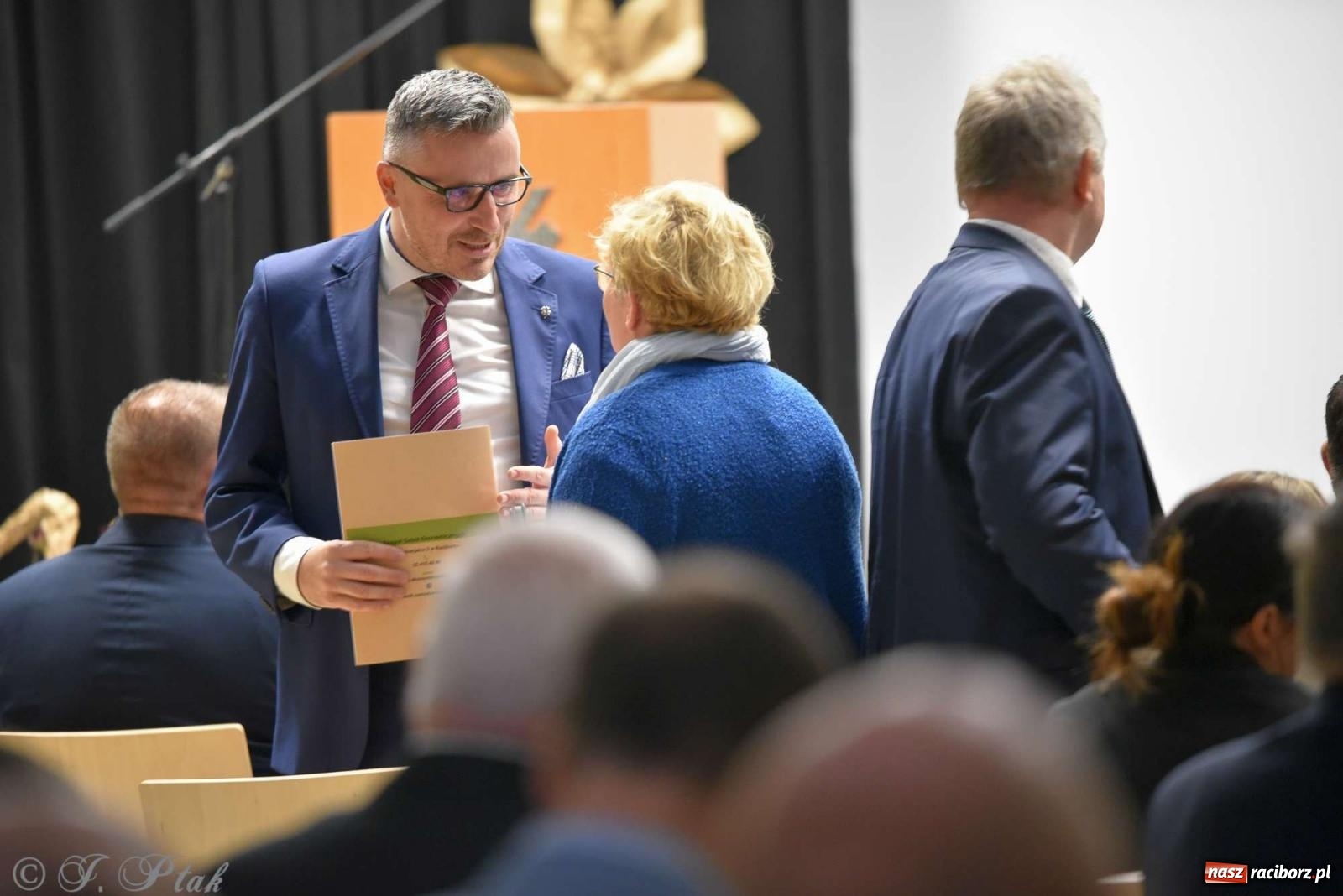 Zdjęcie w galerii na portalu naszraciborz.pl: Mechanik świętował swoje 75-lecie wiadomości z regionu