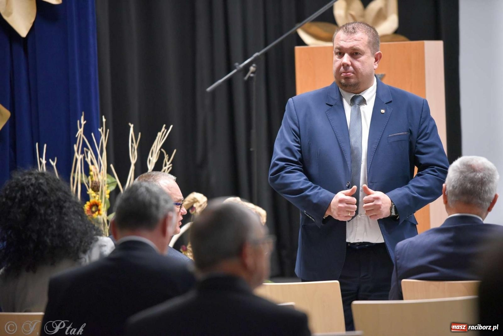 Zdjęcie w galerii na portalu naszraciborz.pl: Mechanik świętował swoje 75-lecie wiadomości z regionu