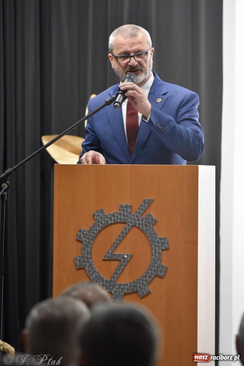 Zdjęcie w galerii na portalu naszraciborz.pl: Mechanik świętował swoje 75-lecie wiadomości z regionu