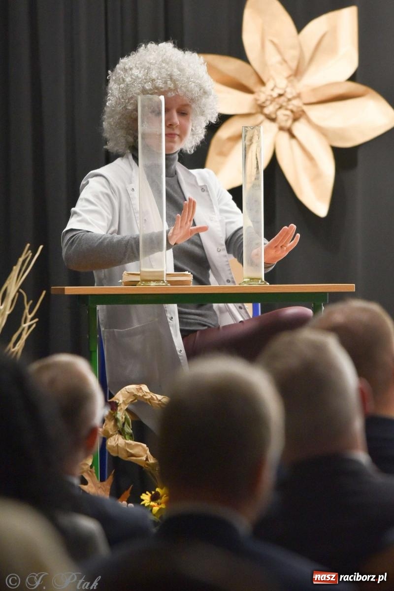 Zdjęcie w galerii na portalu naszraciborz.pl: Mechanik świętował swoje 75-lecie wiadomości z regionu