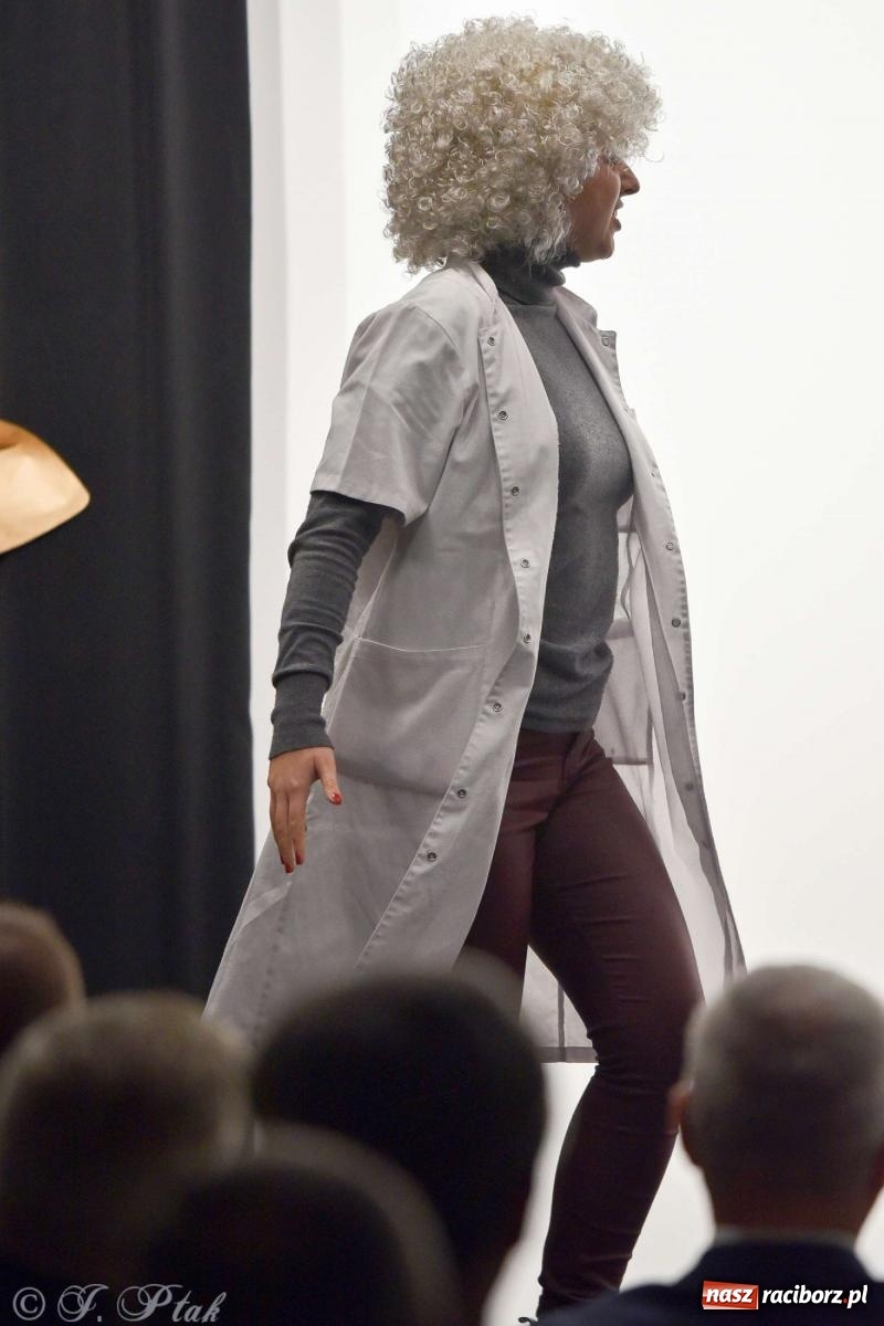 Zdjęcie w galerii na portalu naszraciborz.pl: Mechanik świętował swoje 75-lecie wiadomości z regionu