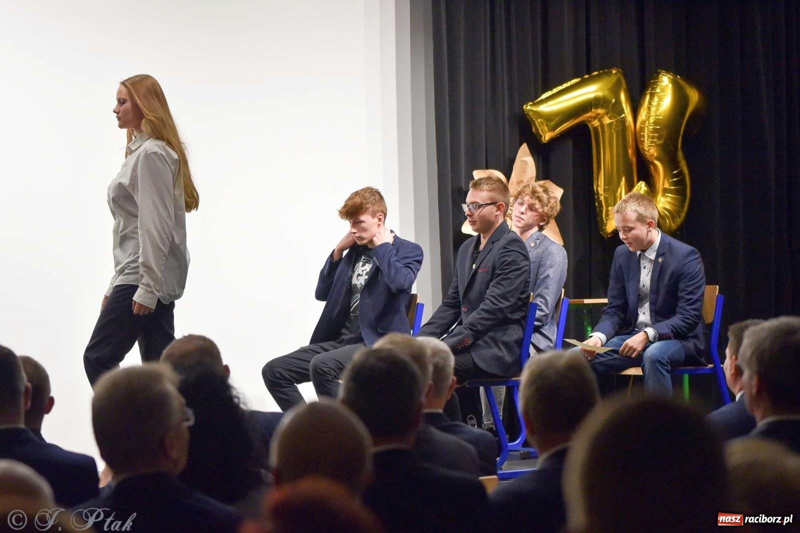 Zdjęcie w galerii na portalu naszraciborz.pl: Mechanik świętował swoje 75-lecie wiadomości z regionu