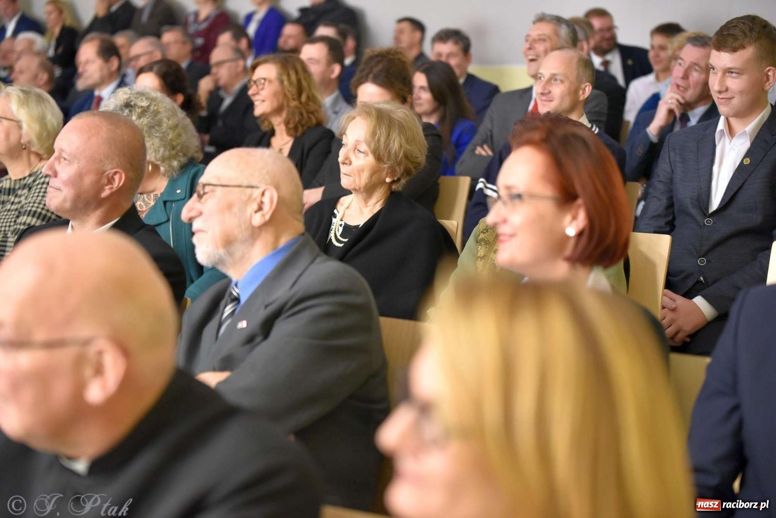 Zdjęcie w galerii na portalu naszraciborz.pl: Mechanik świętował swoje 75-lecie wiadomości z regionu