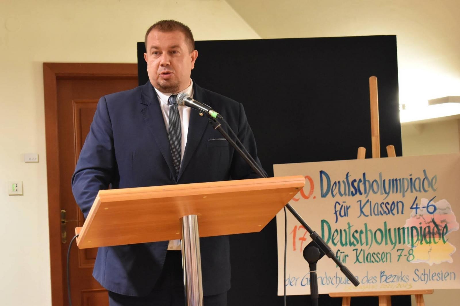 Zdjęcie w galerii na portalu naszraciborz.pl: Znają świetnie niemiecki. Na zamku odebrali nagrody wiadomości z regionu