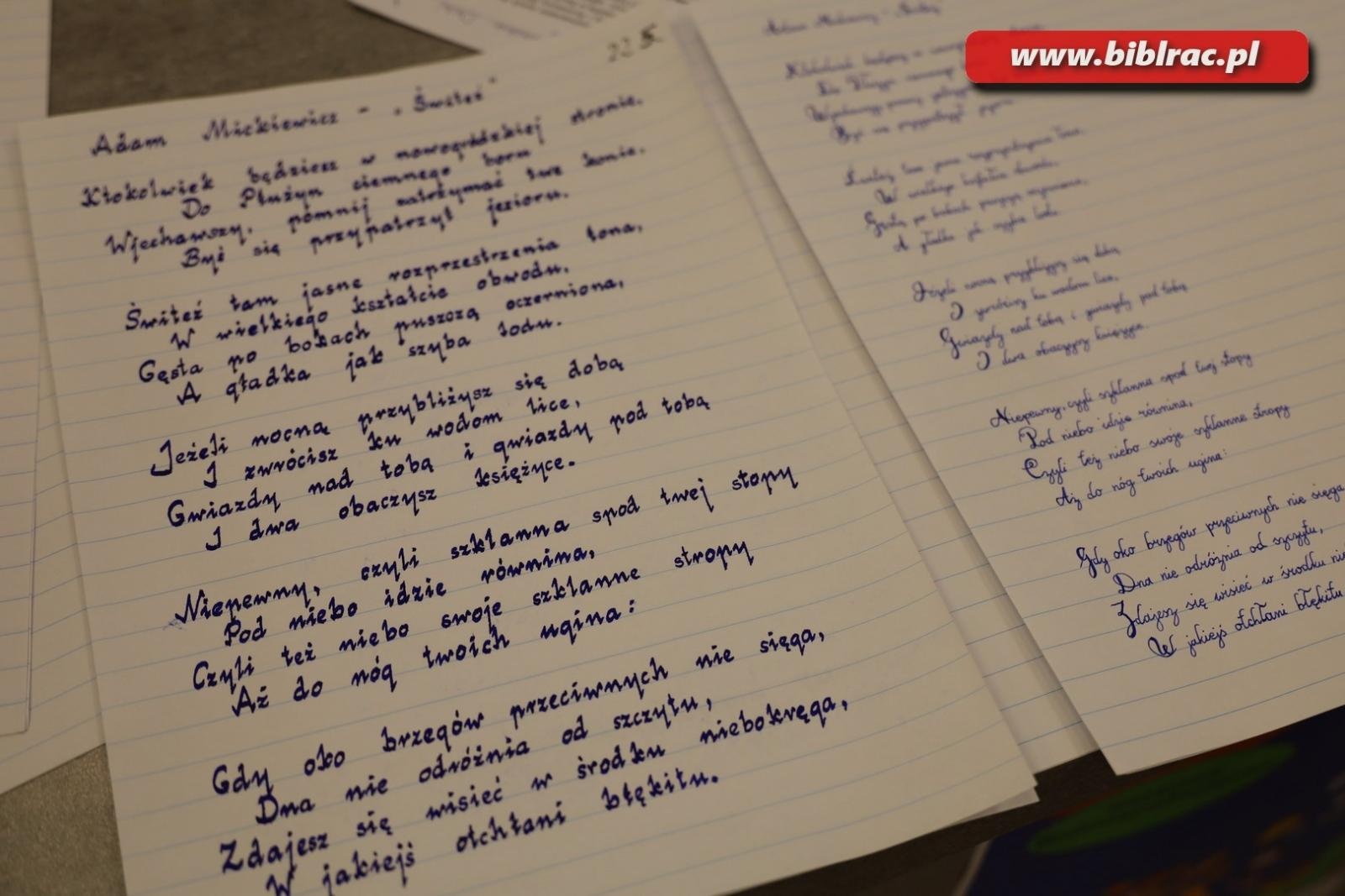 Zdjęcie w galerii na portalu naszraciborz.pl: W bibliotece wyłoniono mistrzynie kaligrafii wiadomości z regionu