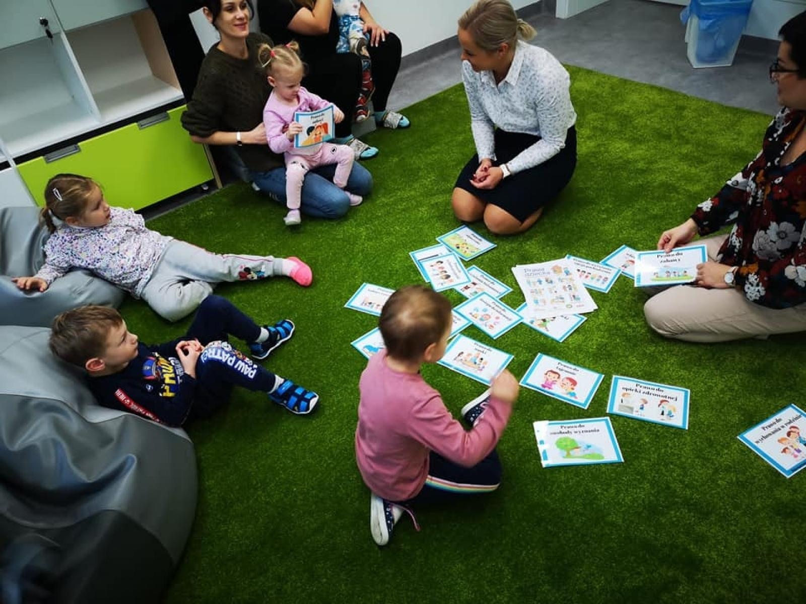 Zdjęcie w galerii na portalu naszraciborz.pl: Każdy mógł przez chwilę poczuć się jak prawdziwy adwokat... wiadomości z regionu