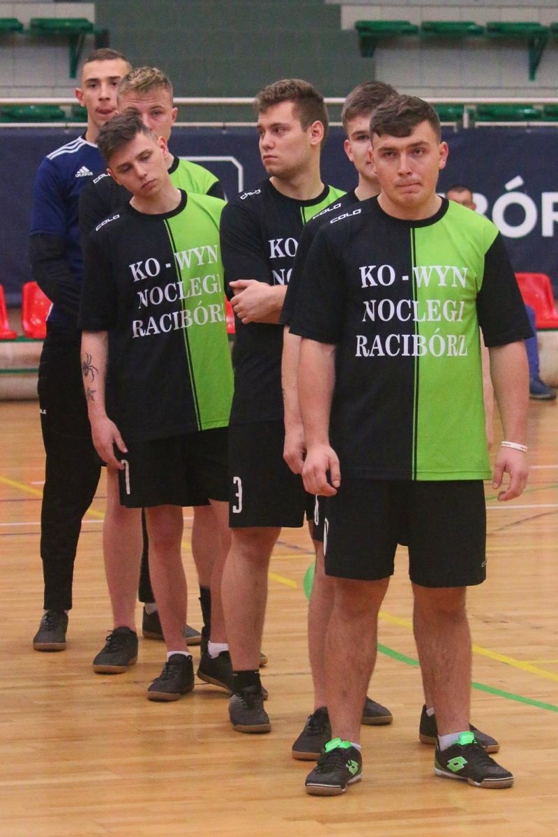 Zdjęcie w galerii na portalu naszraciborz.pl: Drużyna Mechanika wygrywa Makroregionalny Turniej Halowej Piłki Nożnej wiadomości z regionu