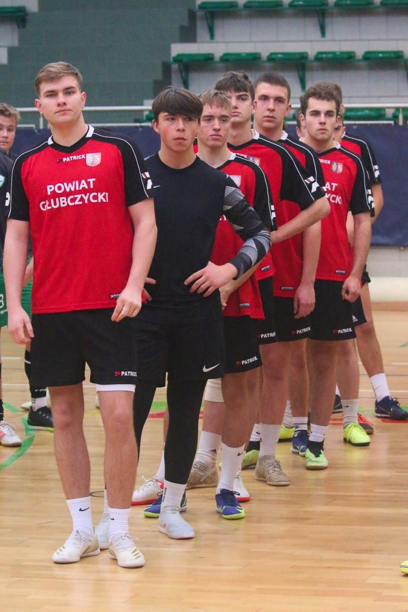 Zdjęcie w galerii na portalu naszraciborz.pl: Drużyna Mechanika wygrywa Makroregionalny Turniej Halowej Piłki Nożnej wiadomości z regionu
