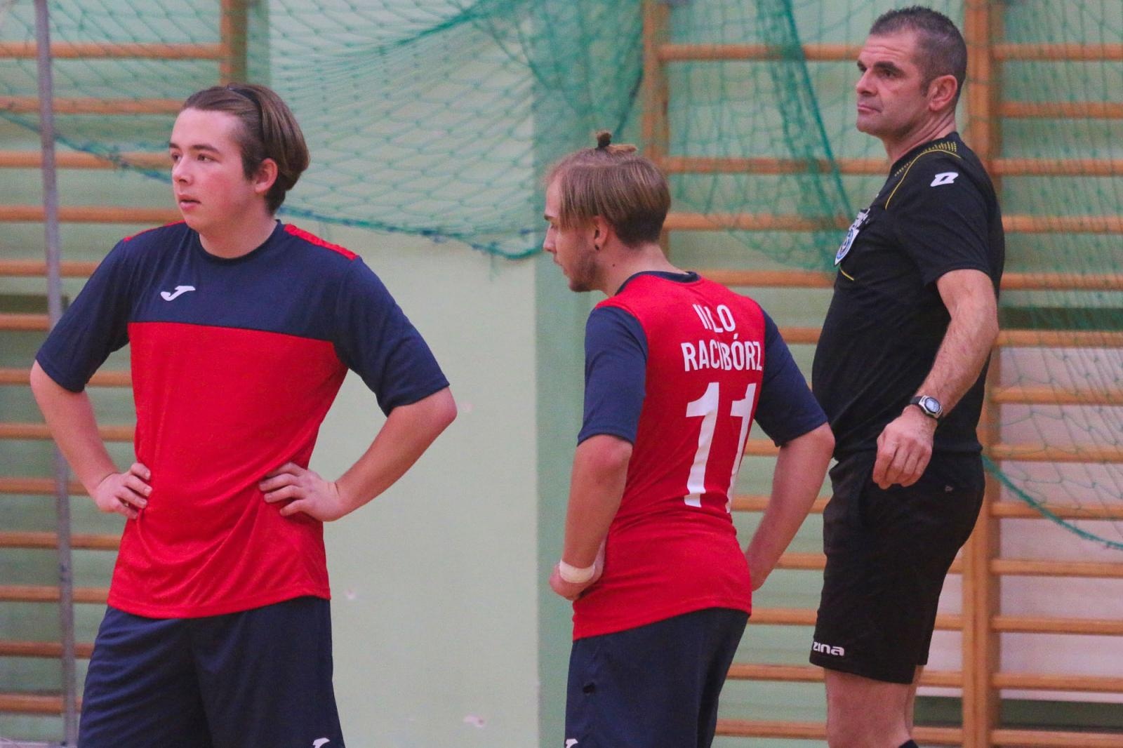 Zdjęcie w galerii na portalu naszraciborz.pl: Drużyna Mechanika wygrywa Makroregionalny Turniej Halowej Piłki Nożnej wiadomości z regionu