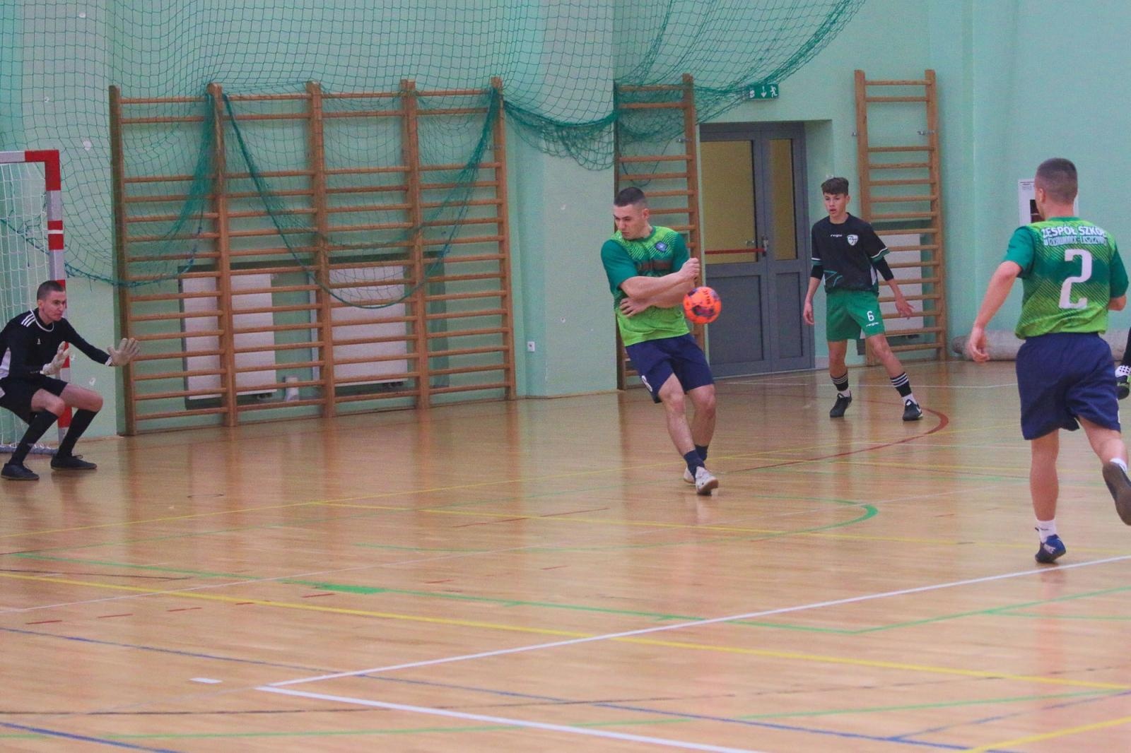 Zdjęcie w galerii na portalu naszraciborz.pl: Drużyna Mechanika wygrywa Makroregionalny Turniej Halowej Piłki Nożnej wiadomości z regionu