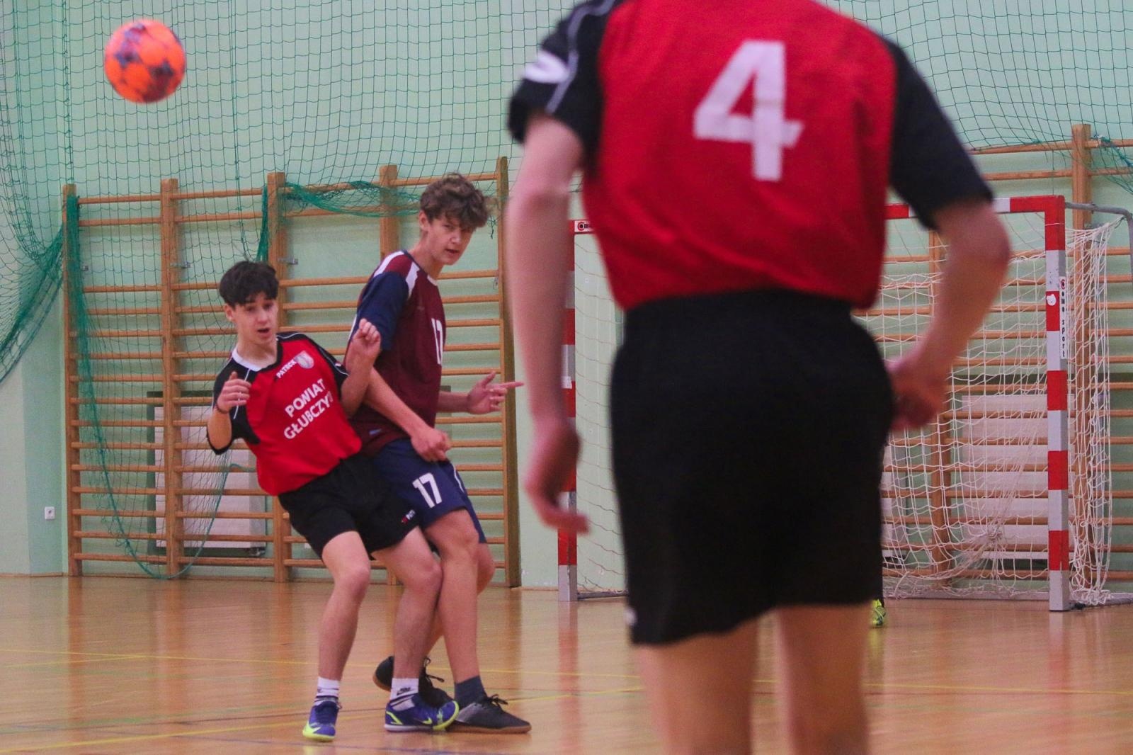 Zdjęcie w galerii na portalu naszraciborz.pl: Drużyna Mechanika wygrywa Makroregionalny Turniej Halowej Piłki Nożnej wiadomości z regionu