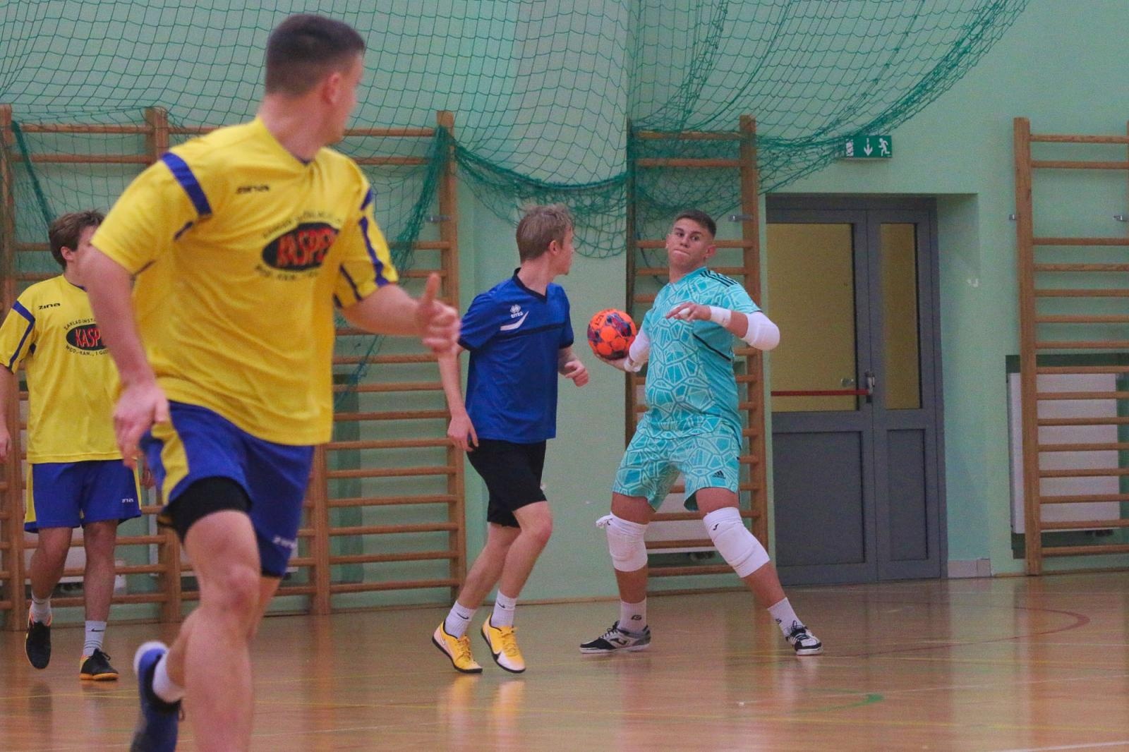 Zdjęcie w galerii na portalu naszraciborz.pl: Drużyna Mechanika wygrywa Makroregionalny Turniej Halowej Piłki Nożnej wiadomości z regionu