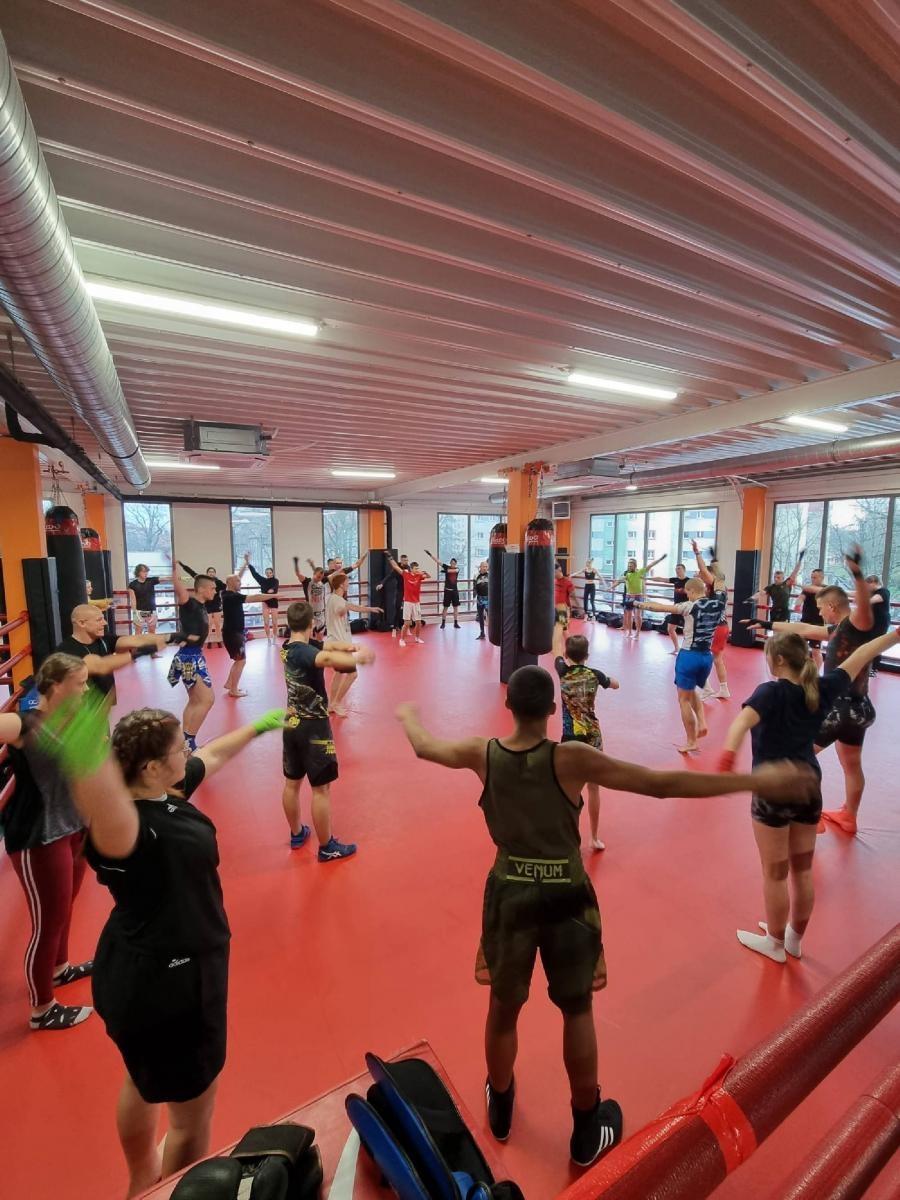 Zdjęcie w galerii na portalu naszraciborz.pl: Mistrz Gromdy w Brooklyn Gym w Raciborzu wiadomości z regionu