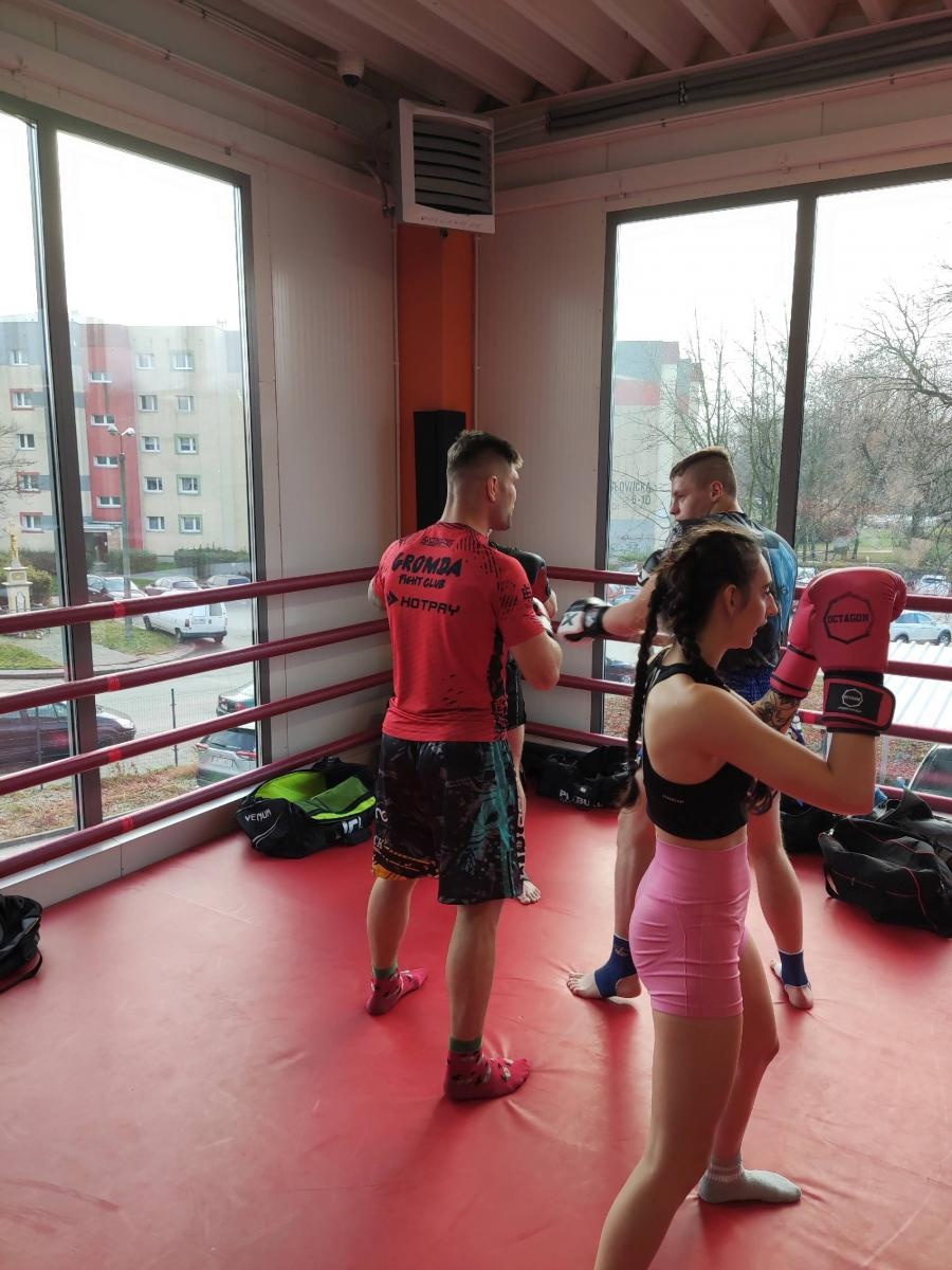 Zdjęcie w galerii na portalu naszraciborz.pl: Mistrz Gromdy w Brooklyn Gym w Raciborzu wiadomości z regionu