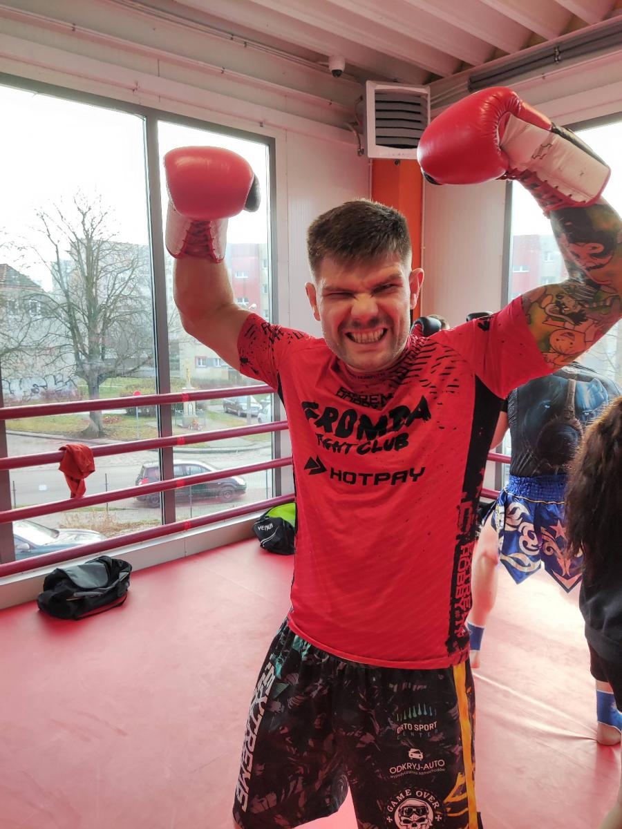 Zdjęcie w galerii na portalu naszraciborz.pl: Mistrz Gromdy w Brooklyn Gym w Raciborzu wiadomości z regionu