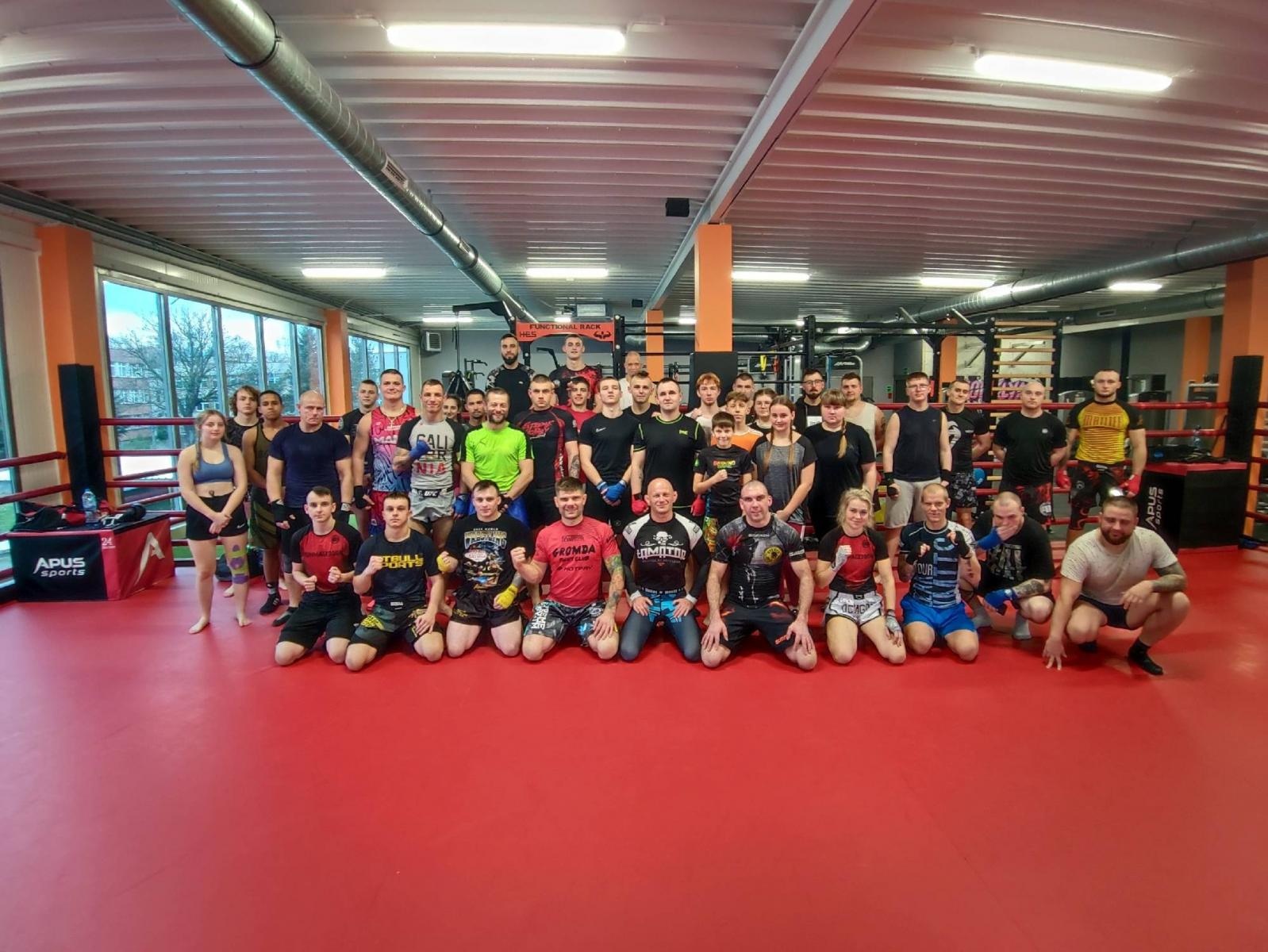Zdjęcie w galerii na portalu naszraciborz.pl: Mistrz Gromdy w Brooklyn Gym w Raciborzu wiadomości z regionu